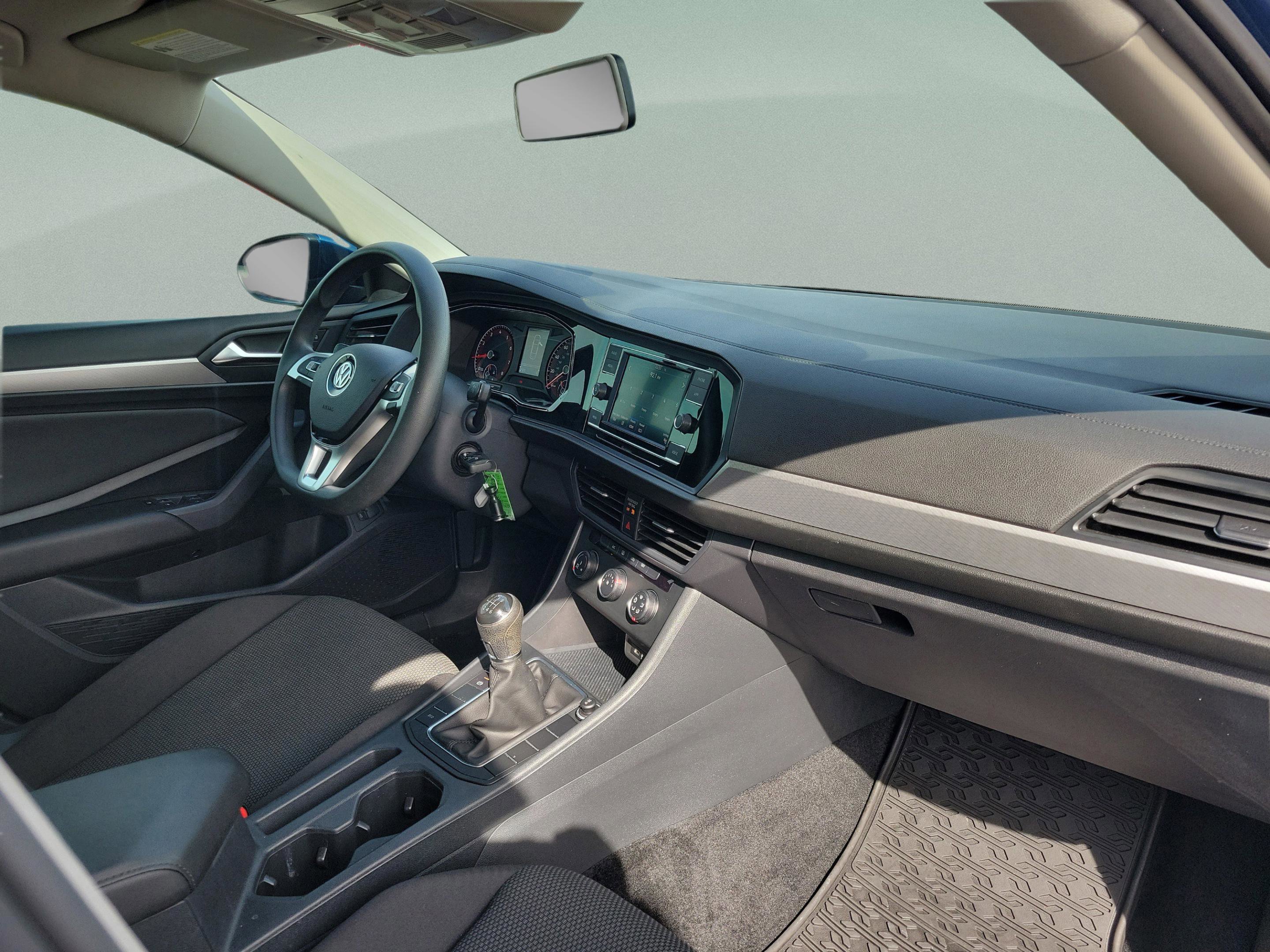 Used 2021 Volkswagen Jetta S image 29