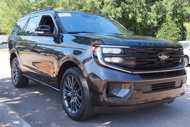 Certified 2025 Ford Expedition Platinum w/ Stealth Performance Package