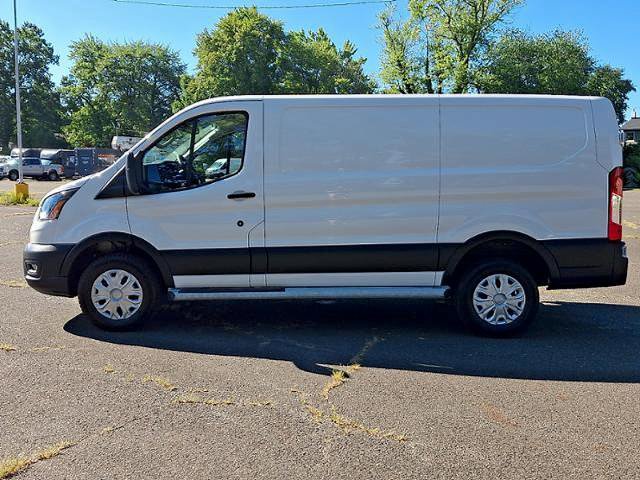 Certified 2025 Ford Transit 250 Low Roof w/ Exterior Upgrade Package RWD image 4