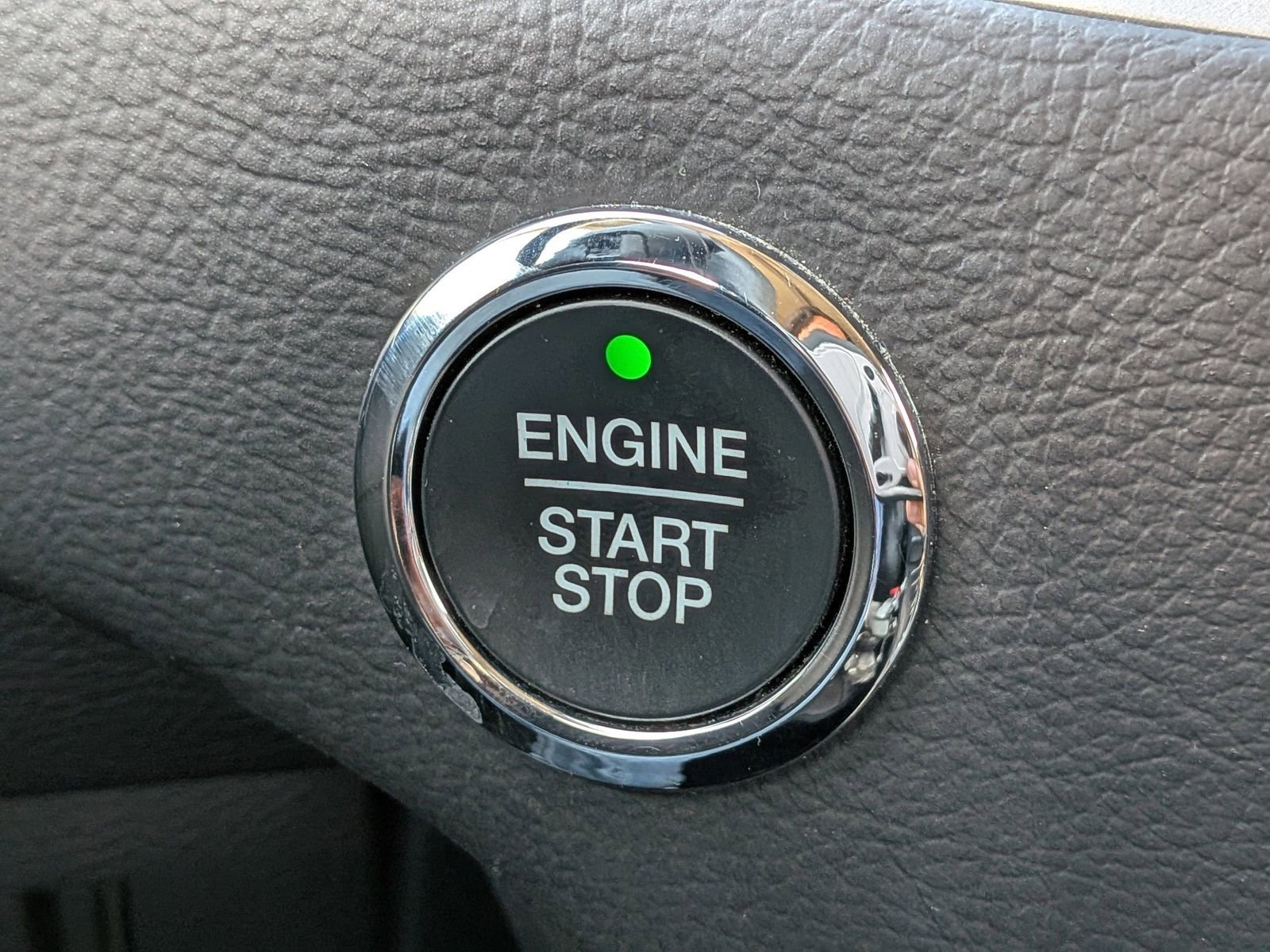 Certified 2023 Ford Edge SEL w/ Convenience Package image 32