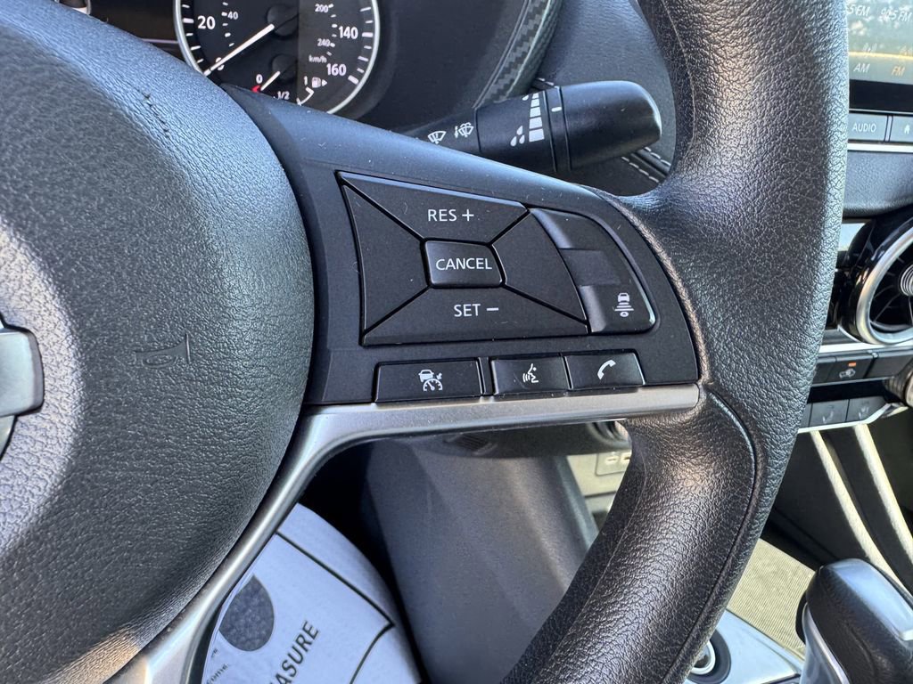Used 2023 Nissan Sentra SV FWD image 11