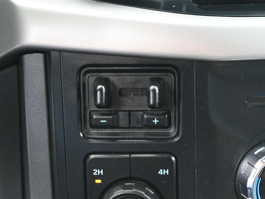 Certified 2022 Ford F150 XLT w/ Equipment Group 302A High image 46