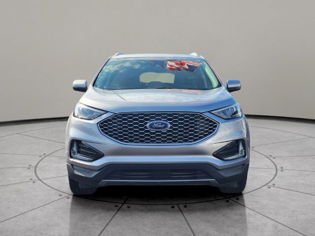 Certified 2024 Ford Edge SEL w/ Convenience Package AWD/4WD image 15