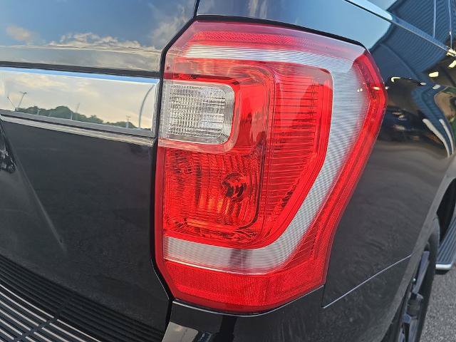 Certified 2020 Ford Expedition XLT w/ Equipment Group 202A AWD/4WD image 35