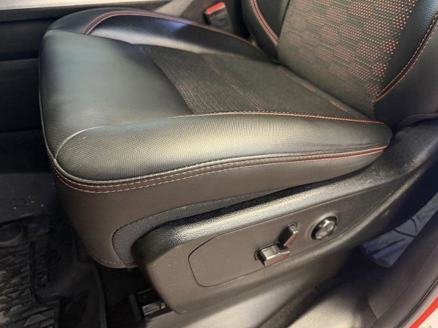 Used 2021 RAM 1500 Big Horn w/ Built-to-serve Edition image 18