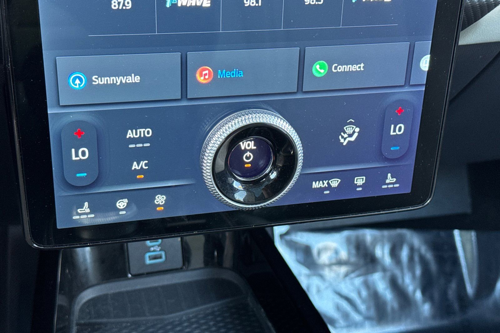 Certified 2023 Ford Mustang Mach-E Premium AWD/4WD image 22