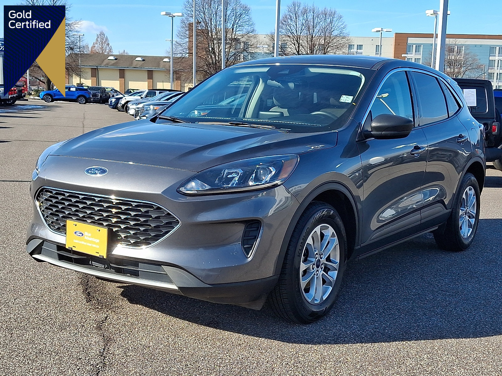 Certified 2022 Ford Escape SE image 1