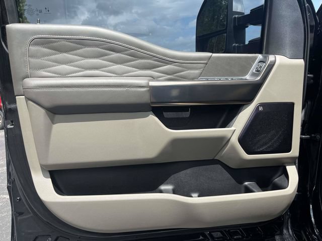 Certified 2025 Ford F450 Platinum w/ Platinum Plus Package AWD/4WD image 18