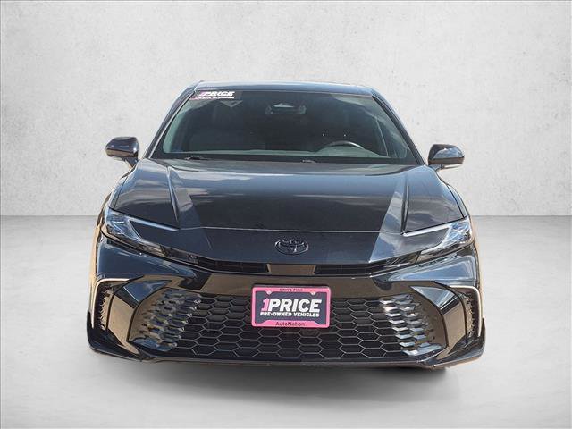 Used 2025 Toyota Camry XSE FWD image 2