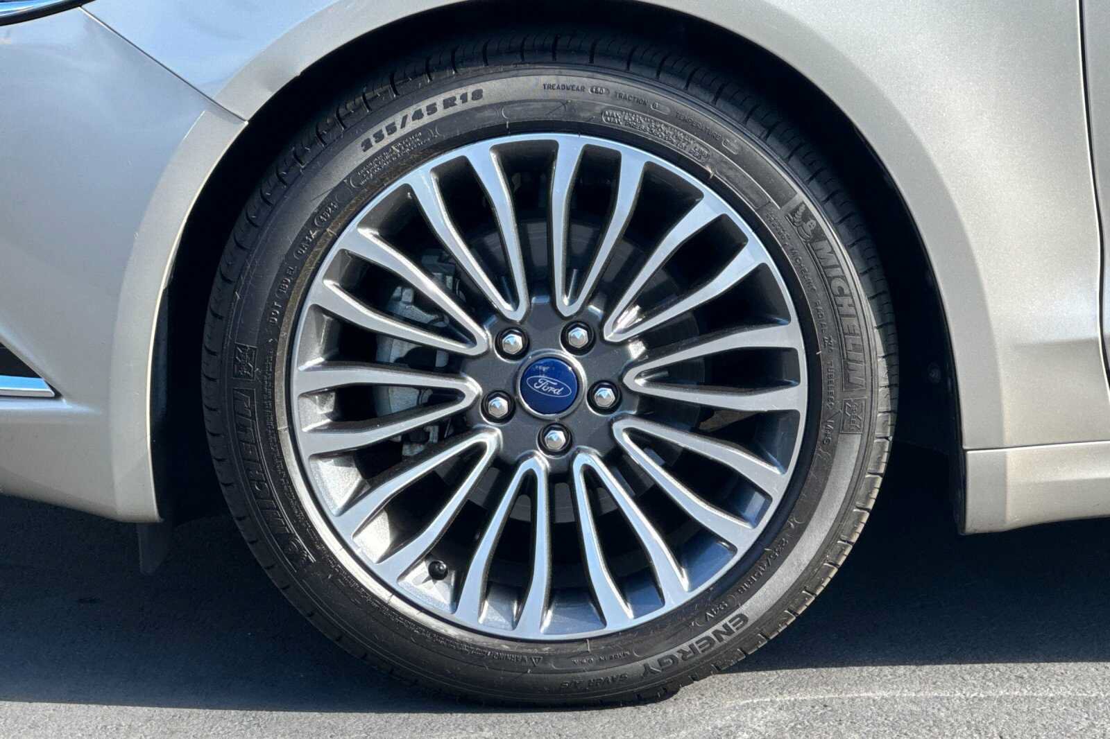Certified 2017 Ford Fusion Titanium FWD image 26