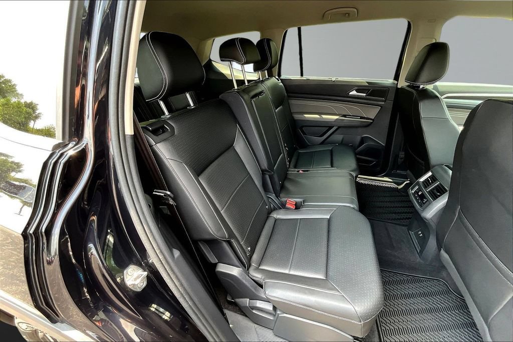 Used 2022 Volkswagen Atlas SE AWD/4WD image 25