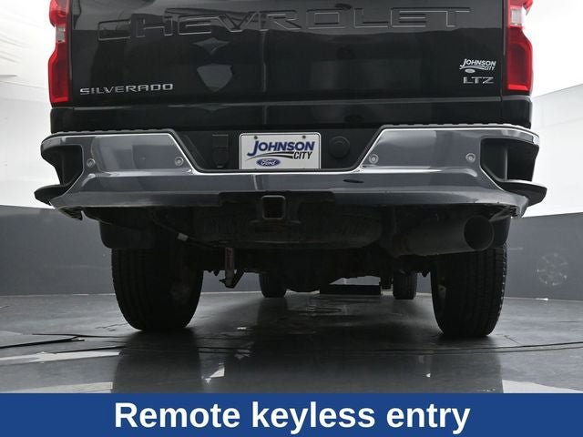 Used 2022 Chevrolet Silverado 2500 LTZ w/ LTZ Plus Package AWD/4WD image 33
