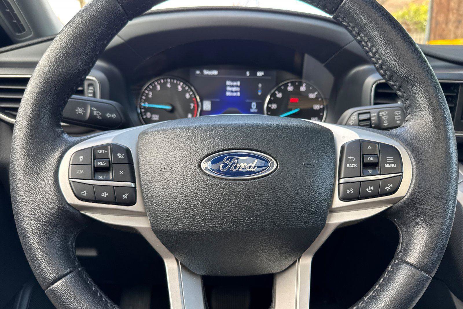 Certified 2023 Ford Explorer XLT w/ Equipment Group 202A image 22