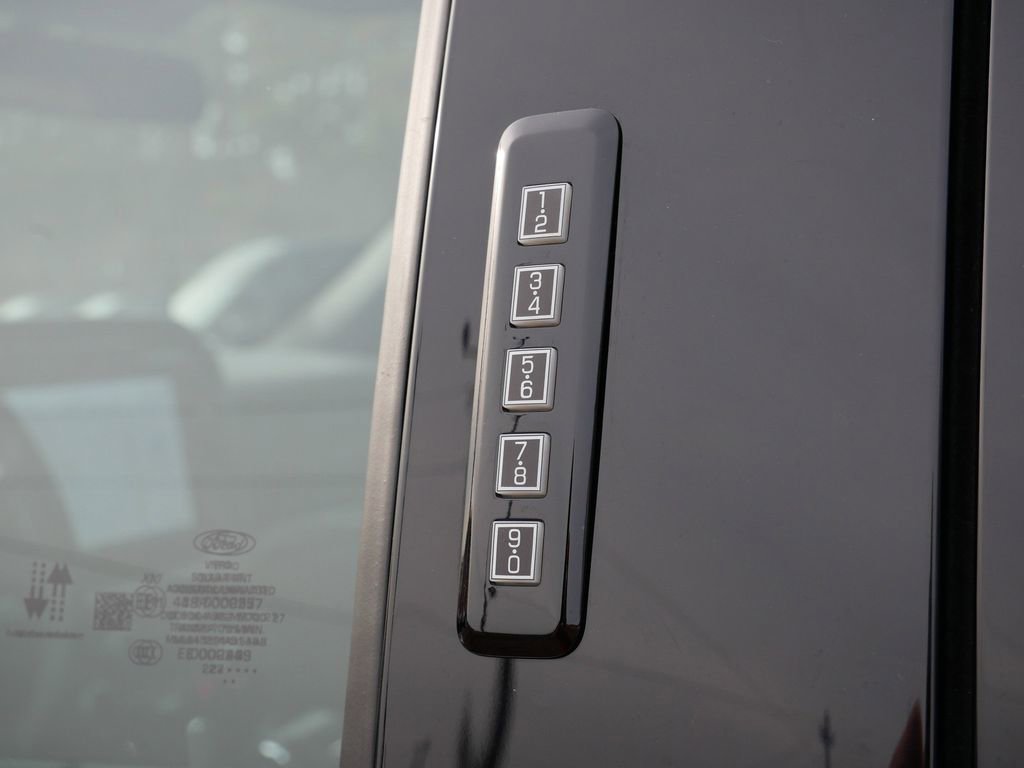 Certified 2022 Ford F150 XLT w/ Equipment Group 302A High image 15