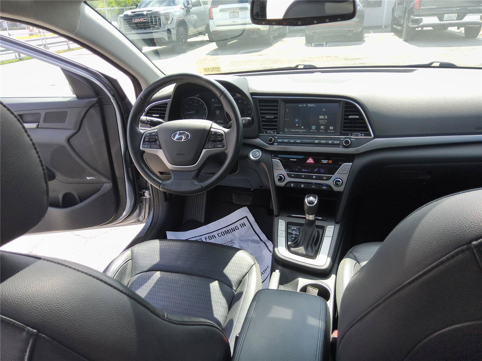 Used 2017 Hyundai Elantra Limited w/ Limited Tech Package 04 FWD image 25
