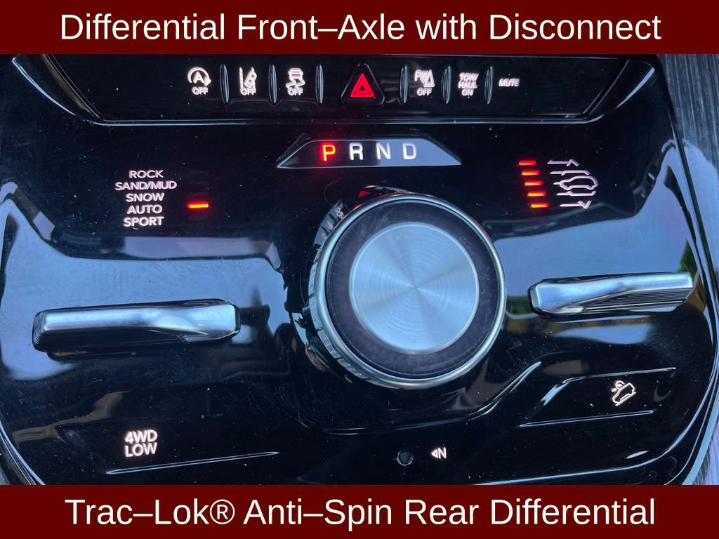 Used 2022 Jeep Wagoneer Series III w/ Flexible Seating Group image 17