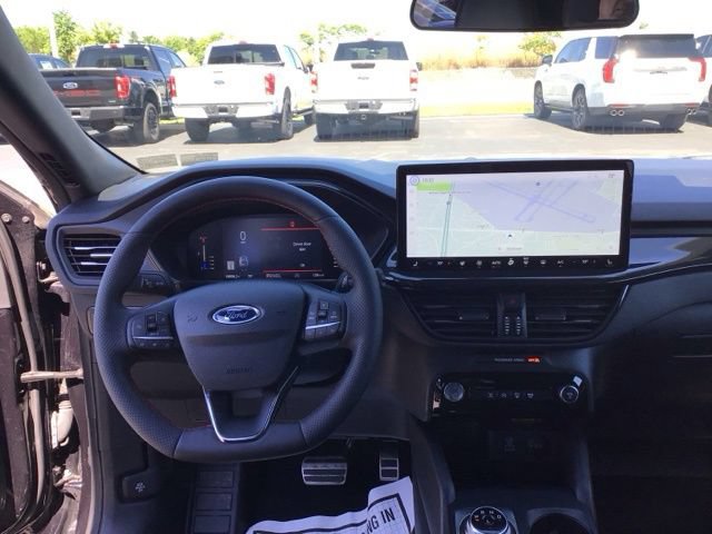 Certified 2023 Ford Escape ST-Line w/ Tech Pack #1 AWD/4WD image 10