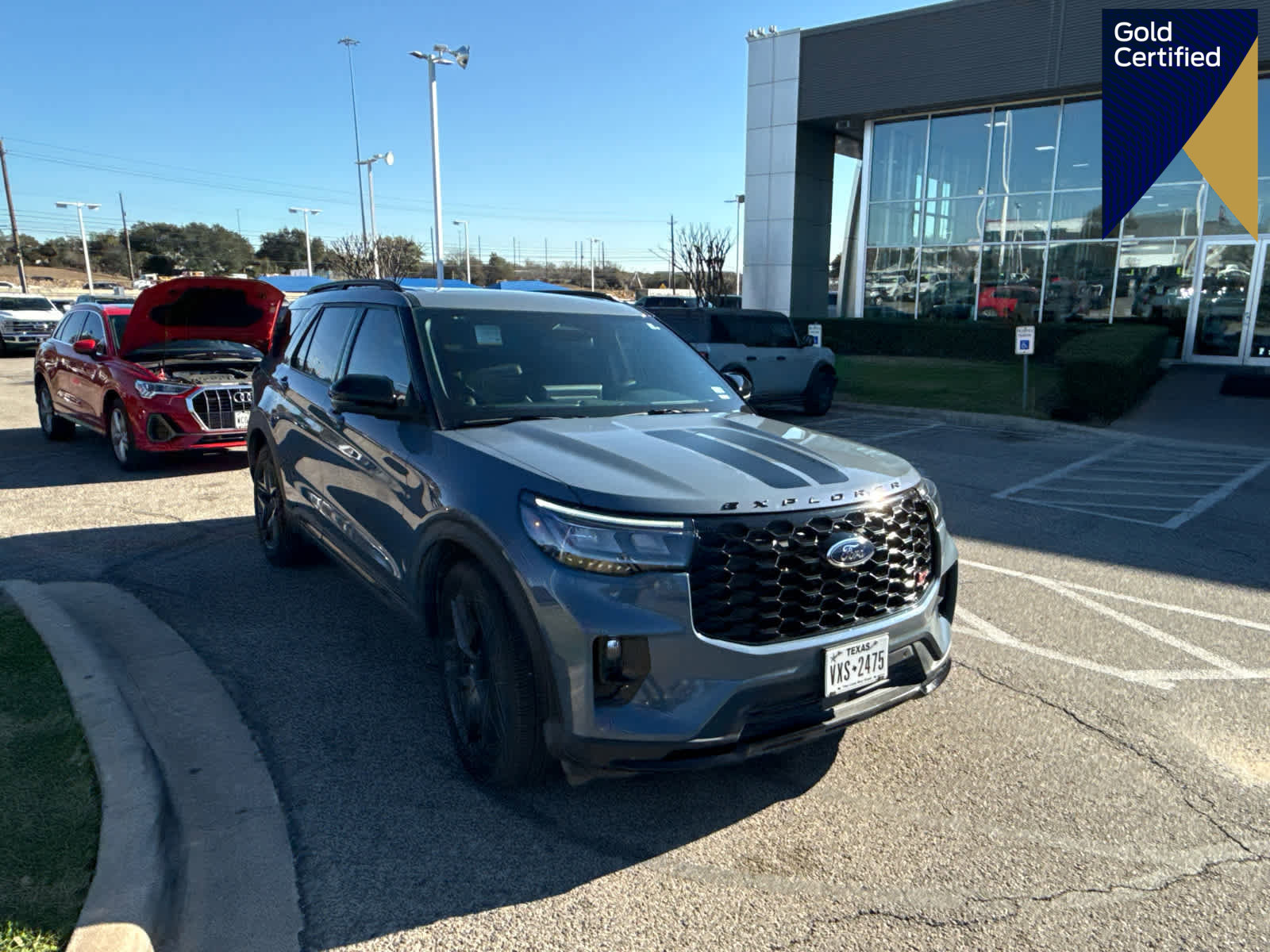 Certified 2025 Ford Explorer ST image 1