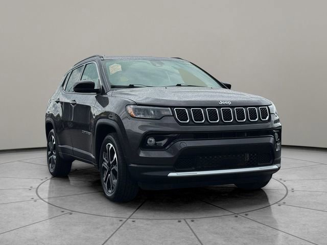 Used 2023 Jeep Compass Limited AWD/4WD image 14