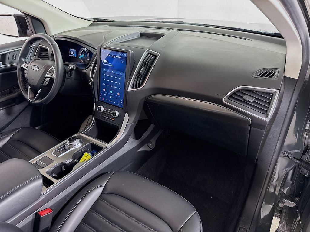Certified 2022 Ford Edge SEL w/ Convenience Package image 28