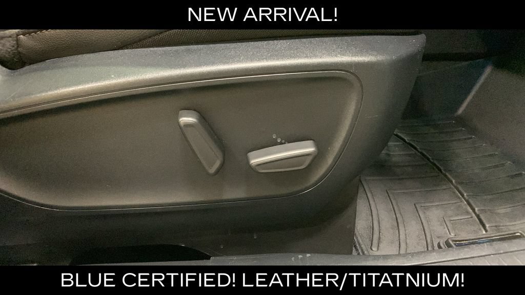 Certified 2022 Ford Escape Titanium w/ Titanium Elite Package AWD/4WD image 12