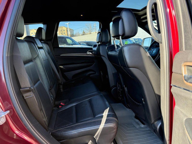 Used 2017 Jeep Grand Cherokee Limited w/ Trailer Tow Group IV image 13