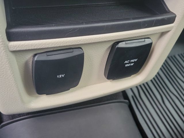 Certified 2020 Ford Edge Titanium FWD image 18