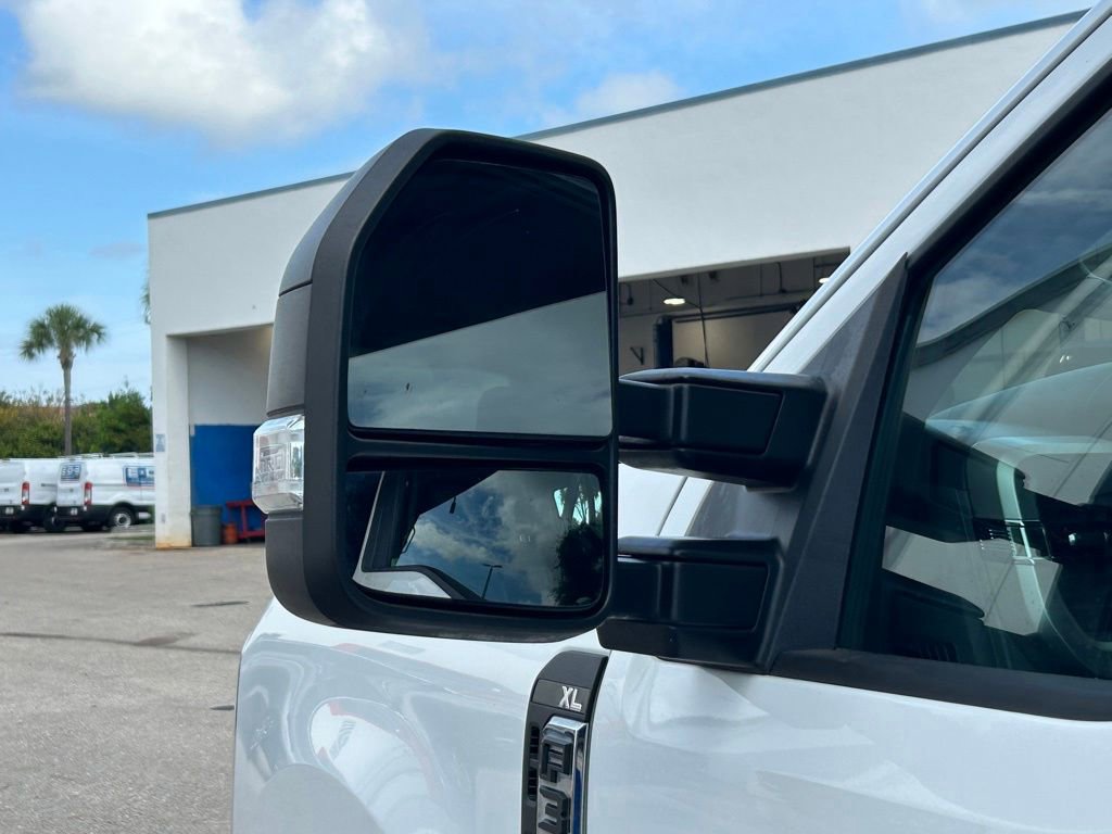 Certified 2023 Ford F350 XL w/ XL Chrome Package RWD image 15
