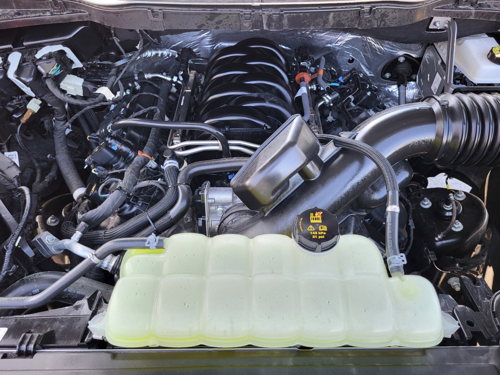 Certified 2025 Ford F150 STX w/ Equipment Group 200A image 32