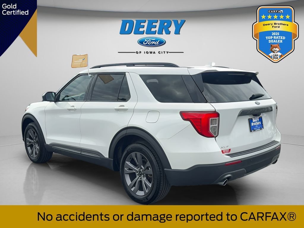 Certified 2024 Ford Explorer XLT w/ Equipment Group 202A AWD/4WD image 4