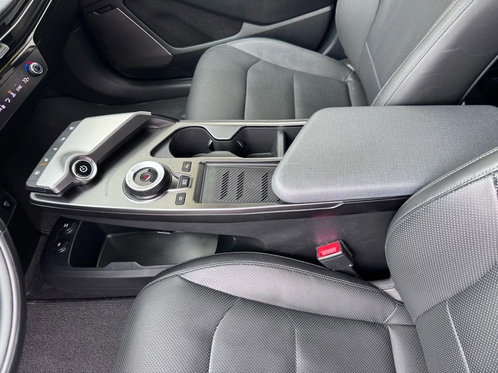 Used 2022 Kia EV6 Wind w/ Wind Technology Package image 16