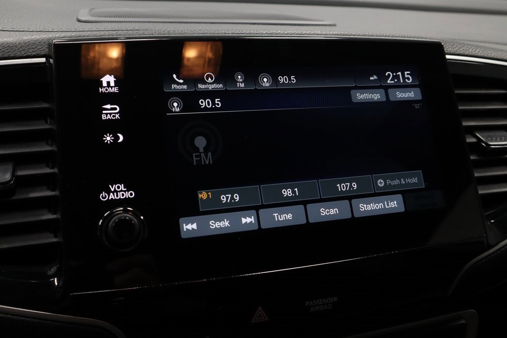 Used 2022 Honda Pilot Touring image 11