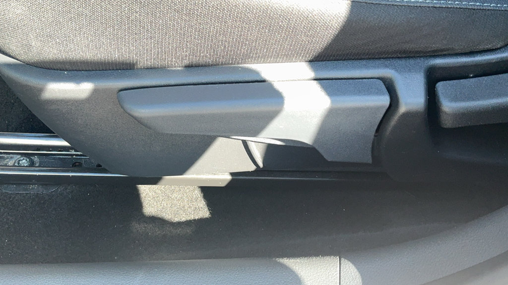 Used 2024 Nissan Sentra SV FWD image 20