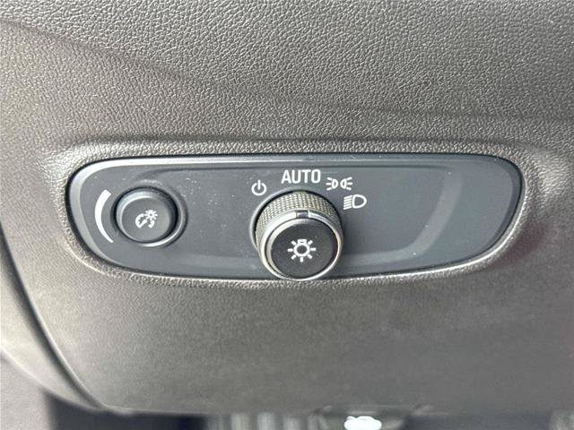 Used 2024 Chevrolet Equinox LT AWD/4WD image 17
