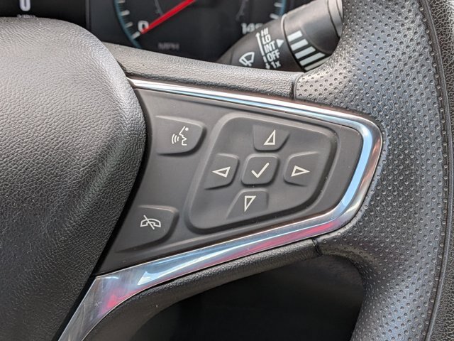 Used 2021 Chevrolet Malibu LT FWD image 21