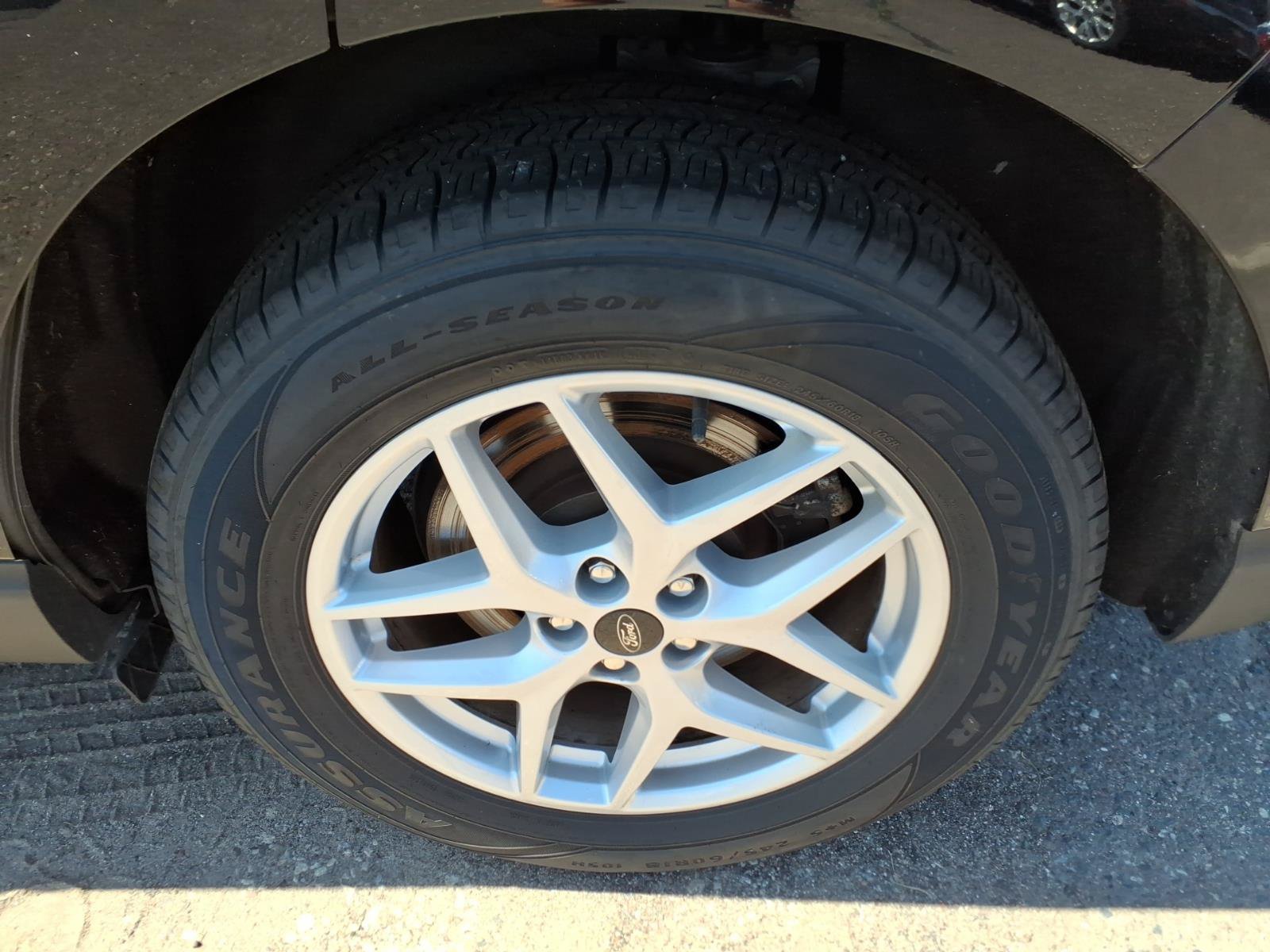 Certified 2024 Ford Edge SEL AWD/4WD image 21