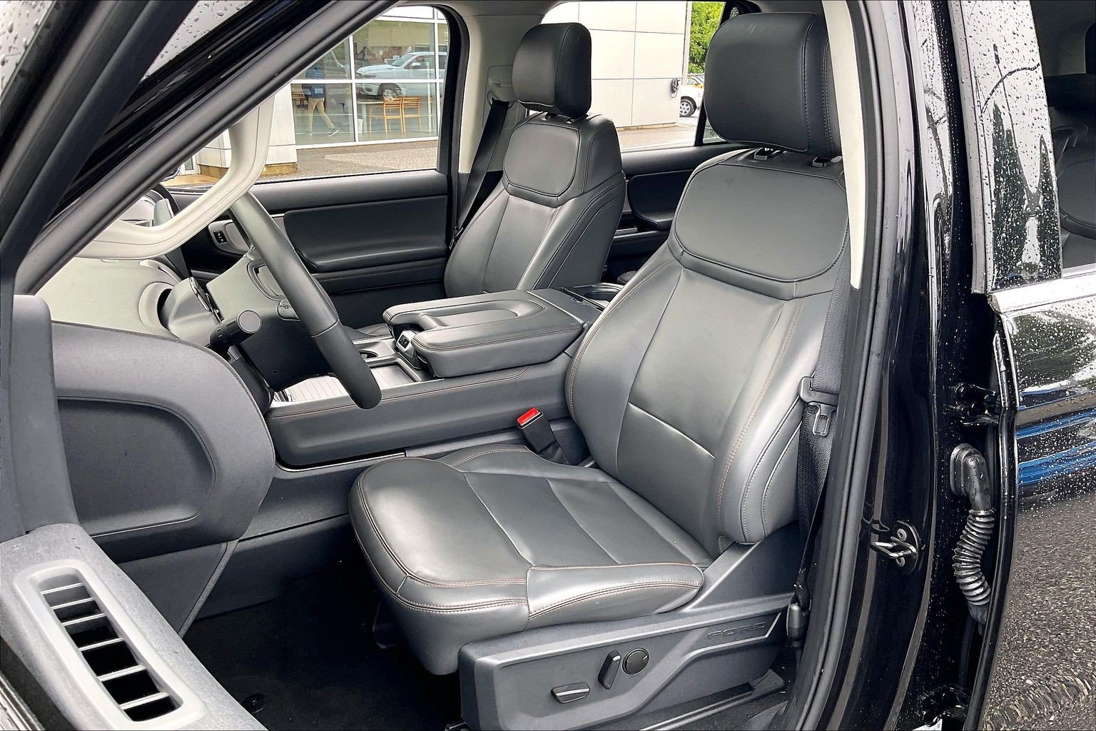 Certified 2025 Ford Expedition Active RWD image 24