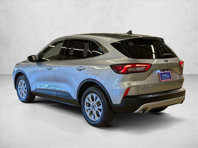 Certified 2023 Ford Escape Active w/ Cold Weather Package FWD image 8