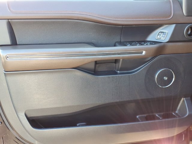 Certified 2020 Ford Expedition Max King Ranch AWD/4WD image 16