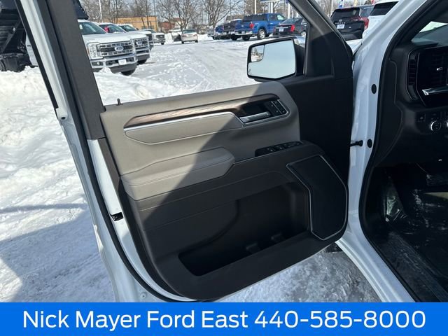 Used 2025 GMC Sierra 1500 SLT AWD/4WD image 32