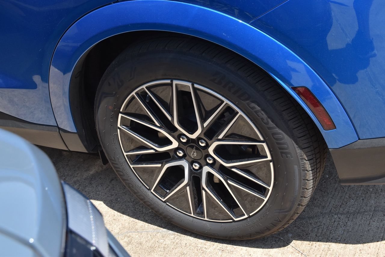 Certified 2025 Ford Mustang Mach-E Premium AWD/4WD image 12