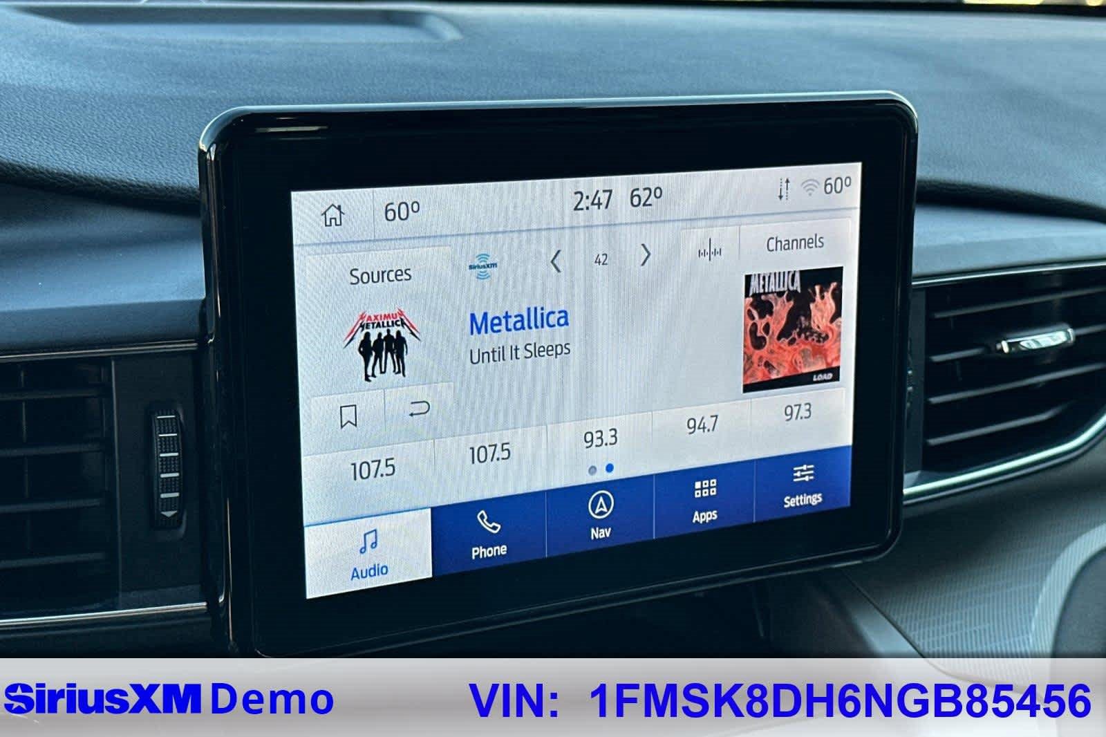 Certified 2022 Ford Explorer XLT w/ Equipment Group 202A image 31