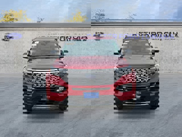 Certified 2024 Ford Explorer Platinum w/ Technology Package image 17