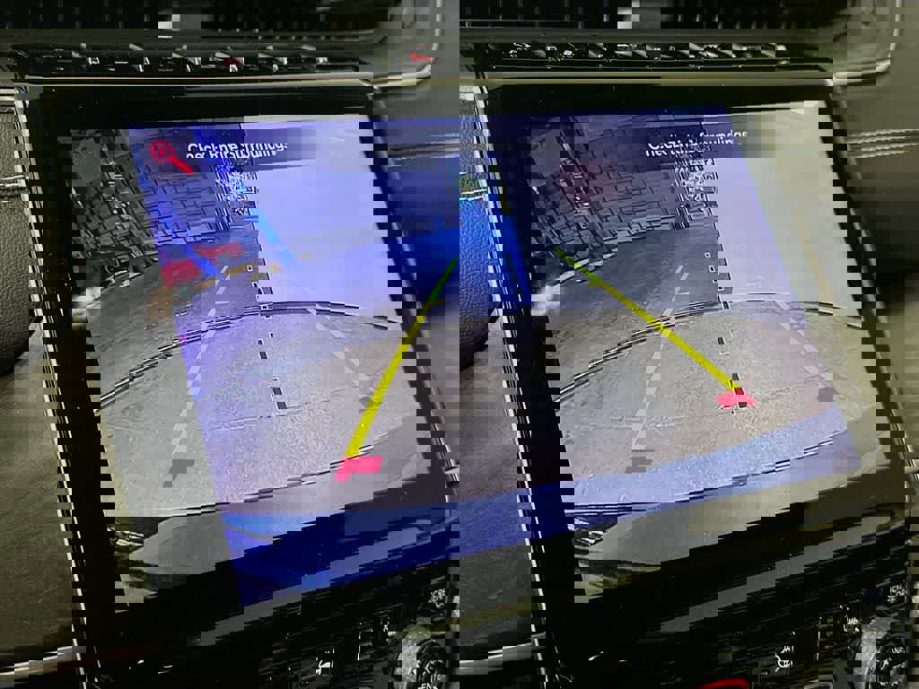 Used 2022 Jeep Grand Cherokee L Limited image 28