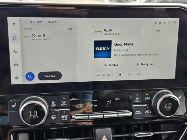 Used 2024 Toyota Highlander XLE image 15