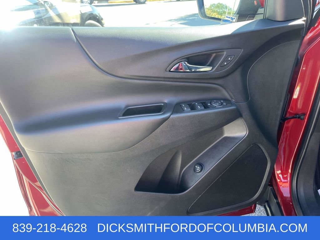 Used 2024 Chevrolet Equinox LT image 19