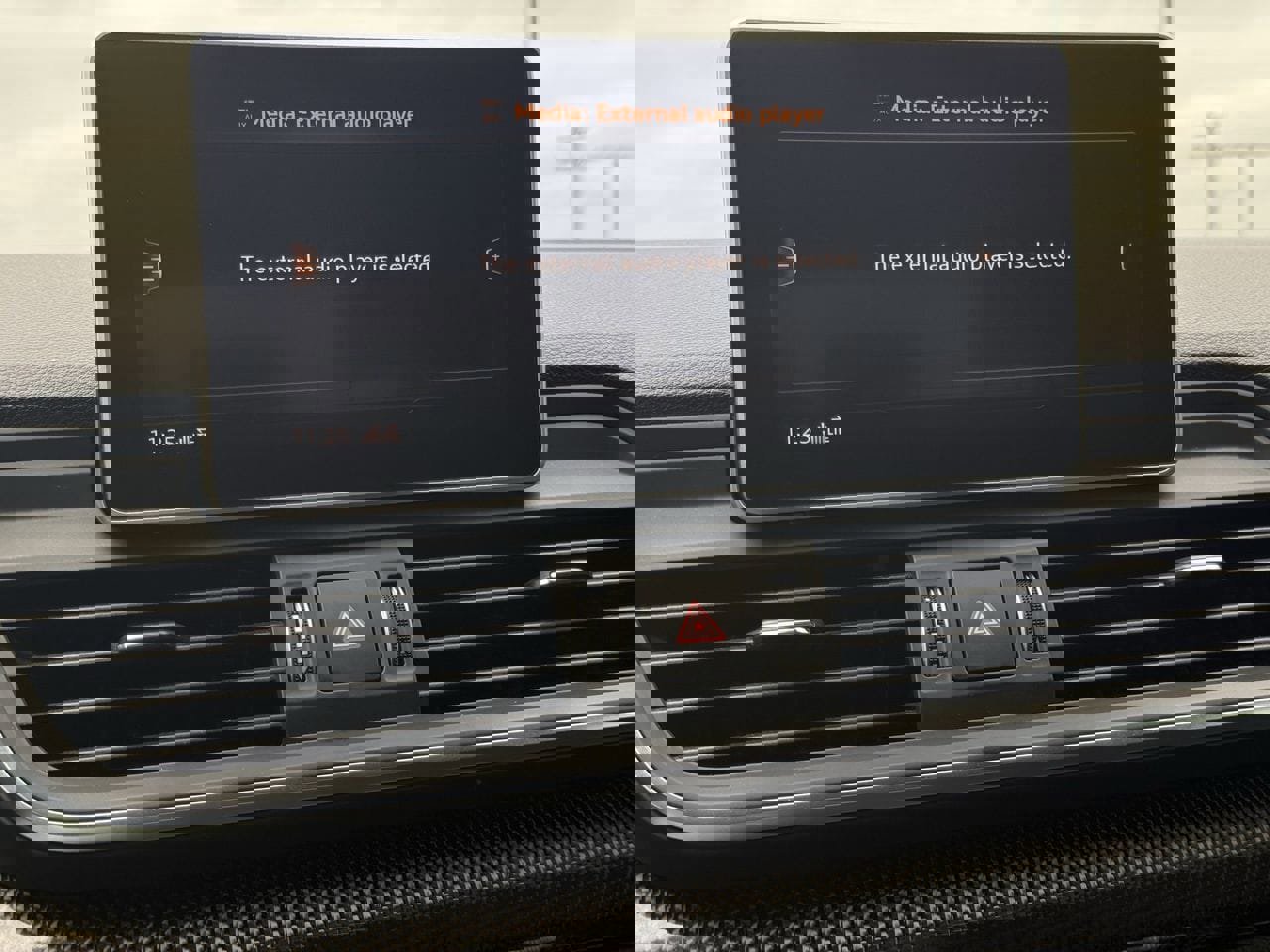 Used 2018 Audi SQ5 Prestige w/ Prestige Package image 17