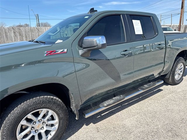Used 2025 Chevrolet Silverado 1500 LT w/ Z71 Off-Road Package image 35