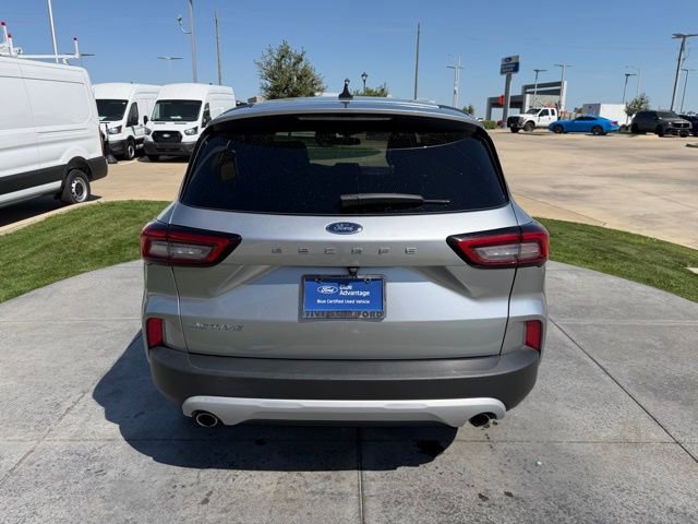 Certified 2024 Ford Escape Active image 2