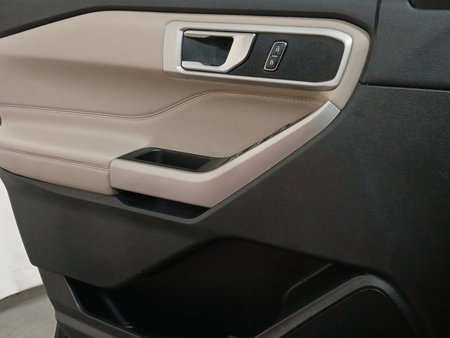 Certified 2022 Ford Explorer XLT image 19